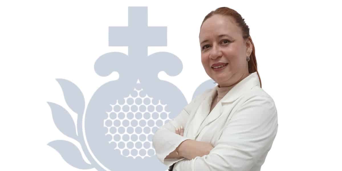 DRA. ROSNELLY CRISTALINO